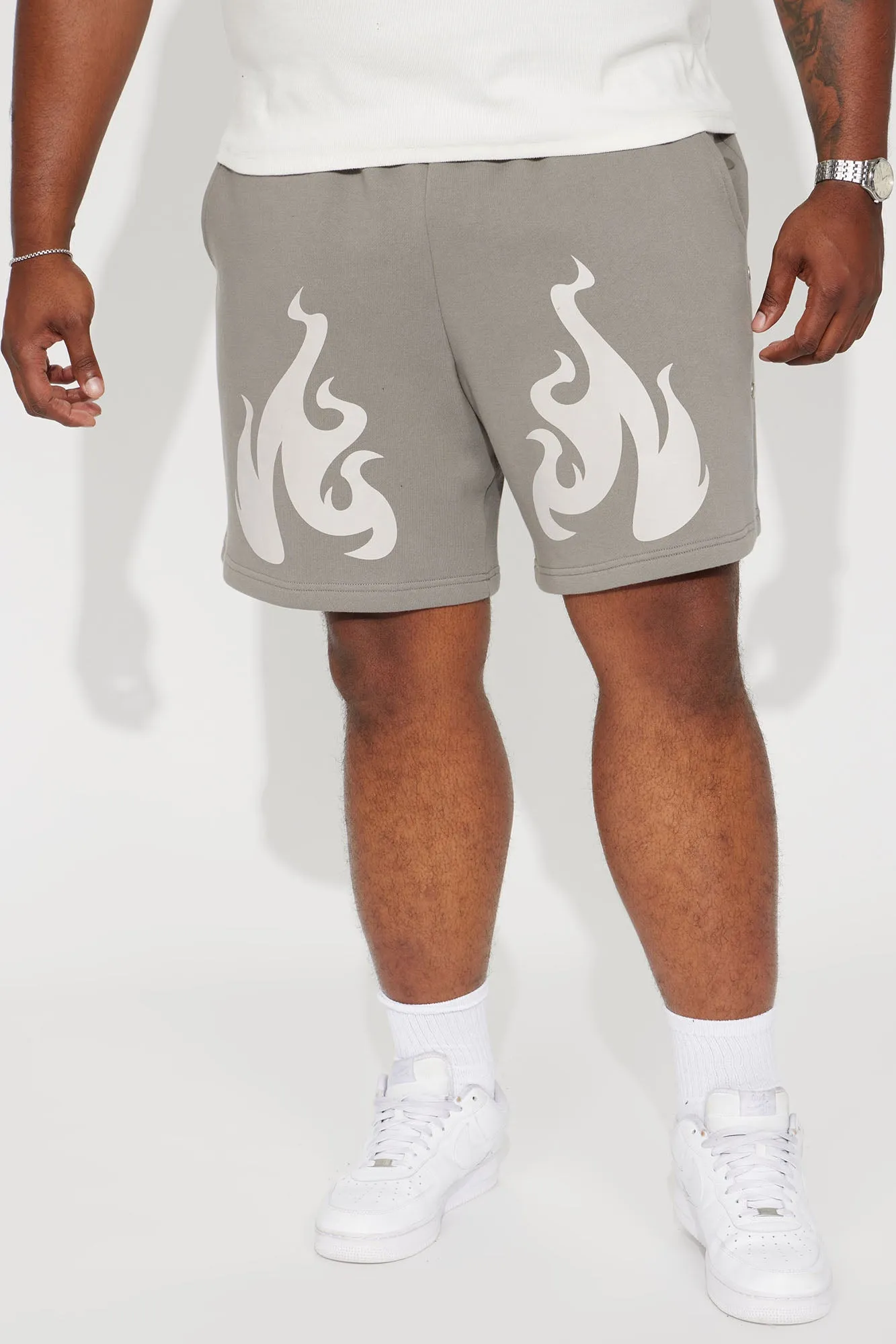 Blaze Up Relaxed Short - Grey