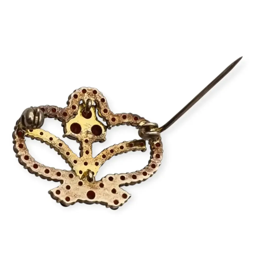 Garnet brooch in the shape of a crown, 800 gilded silver, late Victorian style.