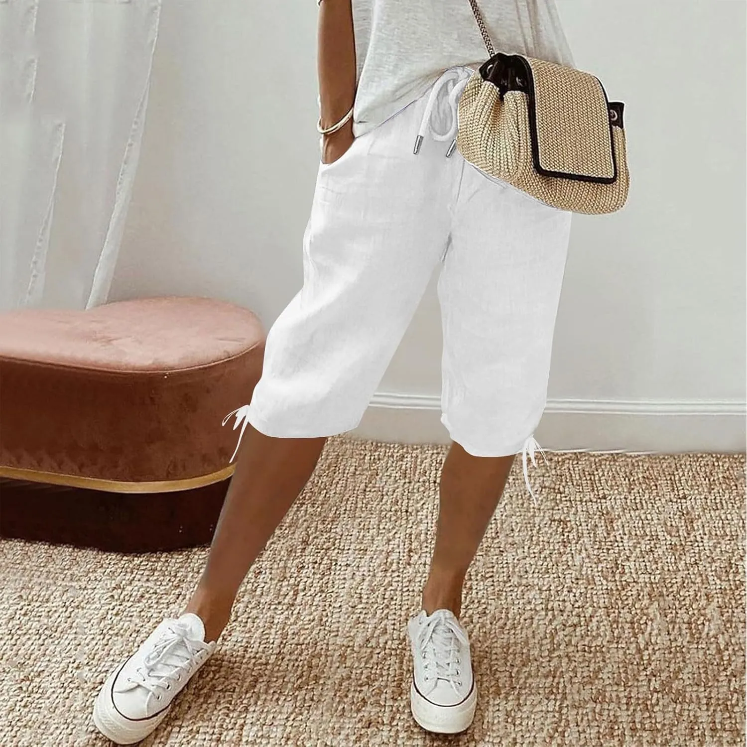 Linen Bermuda Shorts for Women Knee Length Elastic Waist Casual Shorts Loose Fit Comfy Linen Beach Pants with Pockets