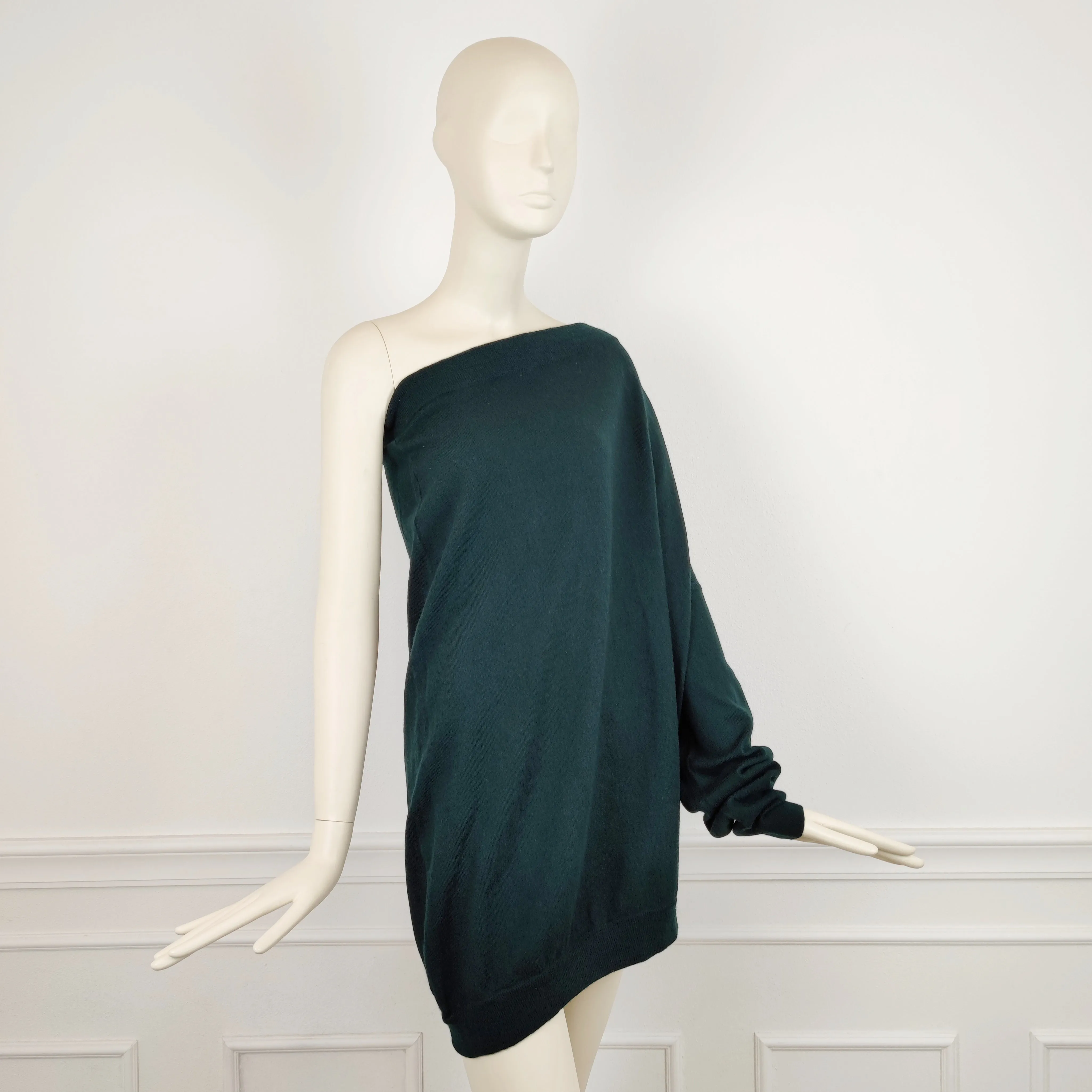 Maglione - abito monospalla Romeo Gigli 1990